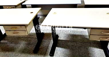 Lote 161 - 5 Mesas de Trabalho em Campinas - SP