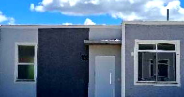 Casa com 2 quartos, 1 banheiro e 1 vaga