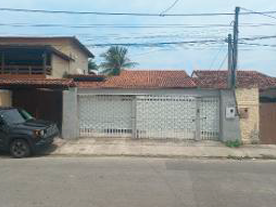 Casa em Niterói com 105m² construída e 225m² de terreno