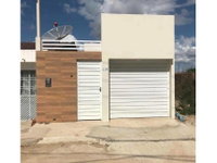 Casa em leilão com 77m², 1 vaga e IPTU R$290,00 em Belo Jardim/PE
