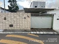 Casa com 2 quartos e 65,83m² de área construída