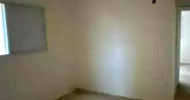 Apartamento Ocupado com Varanda e 2 Vagas em Pereira Barreto