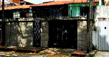 Casa em Fortaleza/CE com 2 Quartos e 200m² de Terreno