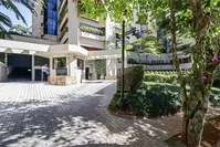 Apartamento de luxo no Ibirapuera com 4 vagas e 287m²