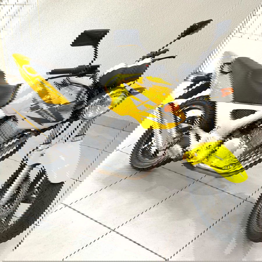 Motocicleta Honda CBX 250 Twister 2007 - Oportunidade Única!