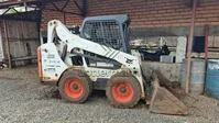 Miniescavadeira Hidráulica Bobcat S530 - 2017