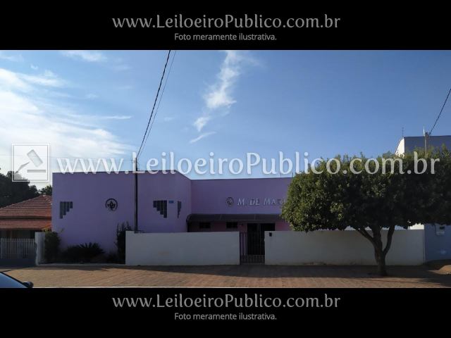 Terreno Urbano 680m² com Galpão em Marilena - Oportunidade Direta