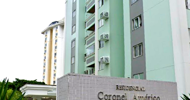 Apartamento com Vaga de Garagem em São José/SC