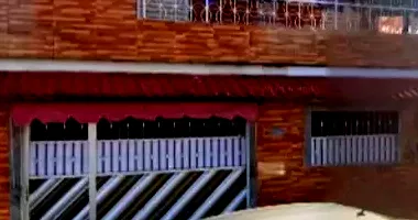 Casa com 3 quartos, 2 banheiros, 2 vagas, 147,80m² construída, imóvel ocupado