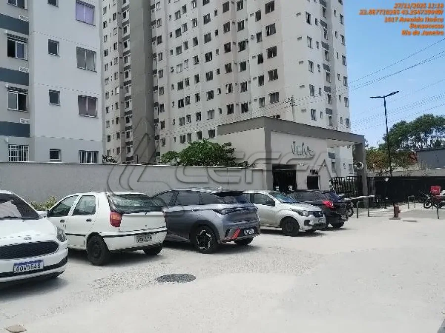 Apartamento com 1 quarto e 1 vaga de garagem em Bonsucesso