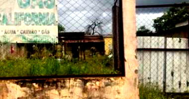 Casa aconchegante com 423m² de lote