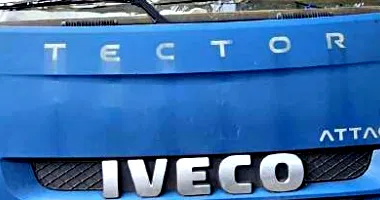 IVECO/TECTOR 170E22 (TANQUE) (13DE225) - Ano 2013