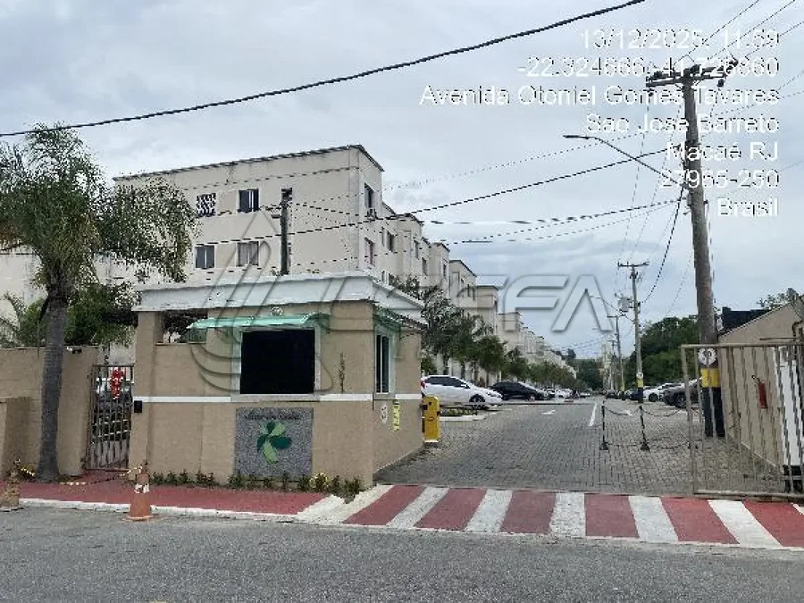 Apartamento com 1 quarto e vaga de garagem em Macaé