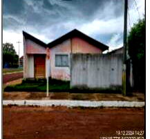 Casa com 2 quartos, 1 banheiro, 37,82m² área privativa, terreno 225m²
