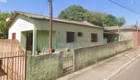 Casa com 3 quartos e 90m² em terreno de 153m²