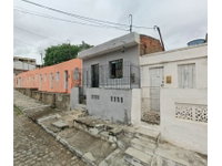 Casa com 60,19m² construída, ocupada, 2 quartos, 1 banheiro