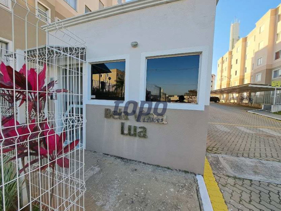Apartamento com Vaga em Condomínio Residencial Bela Vista