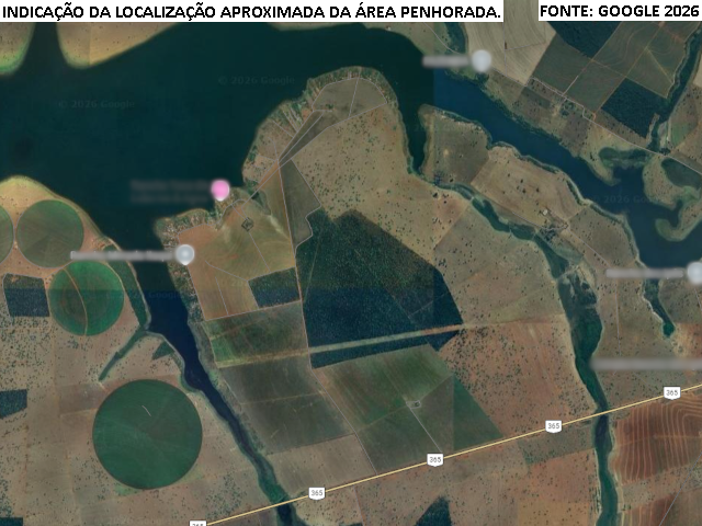 Casa de alto padrão com 258m² em terreno de 2.396m² em Santa Vitória/MG