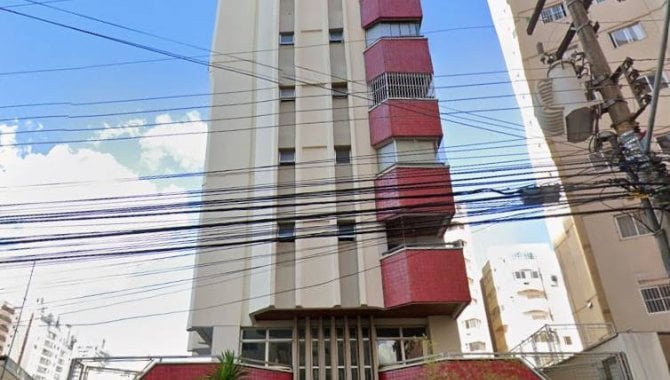 Apartamento 323 m² com 5 quartos e 3 vagas -