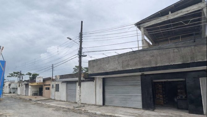 Apartamento com 2 quartos, 2 banheiros e 1 vaga de garagem