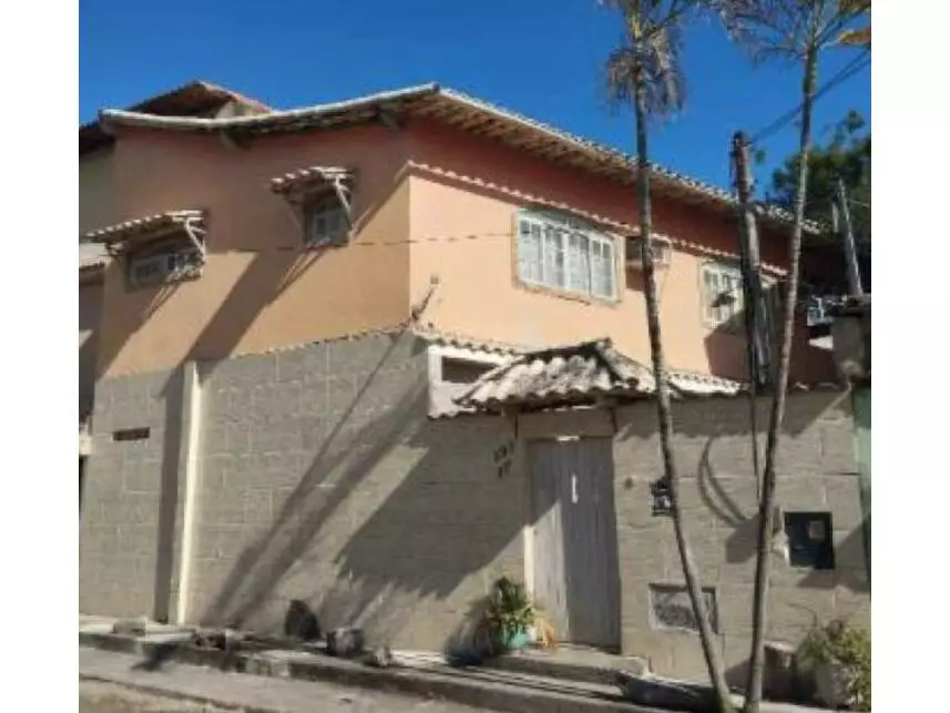 Casa em Leilão com 78m² em São Gonçalo/RJ