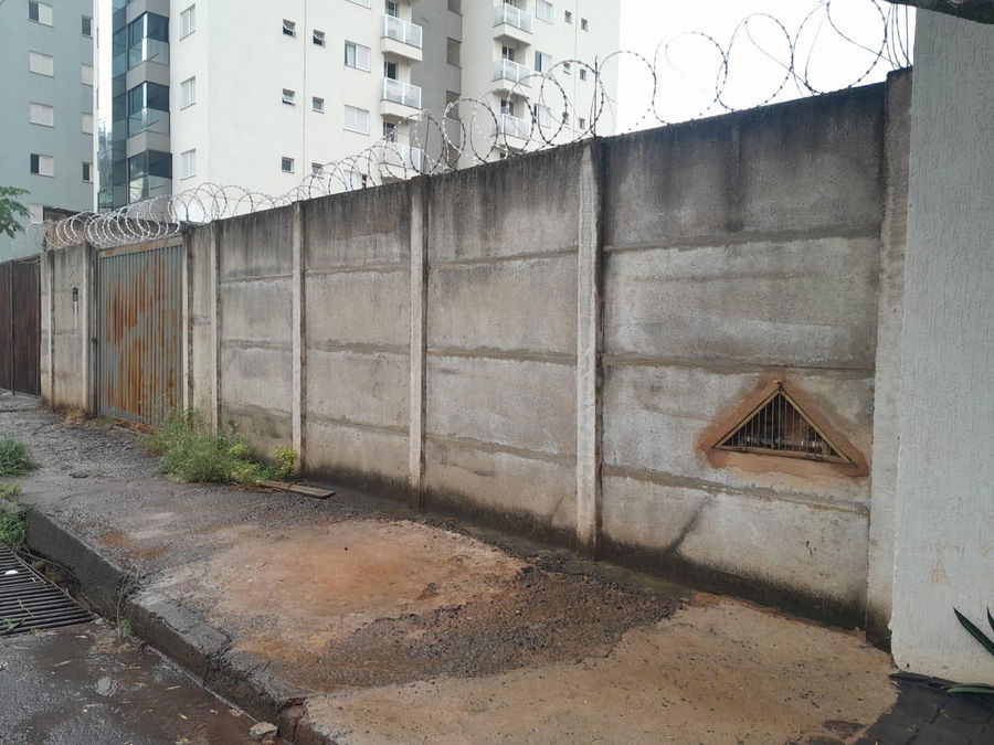 Terreno 600m² Desocupado em Copacabana, Uberlândia/MG