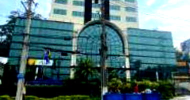 Sala Comercial em Leilão com 44m² em Alphaville