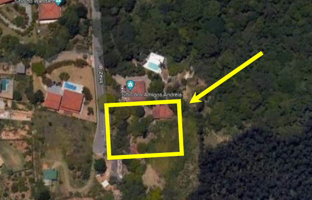 Terreno com 1.440m² e construção de 433,61m²