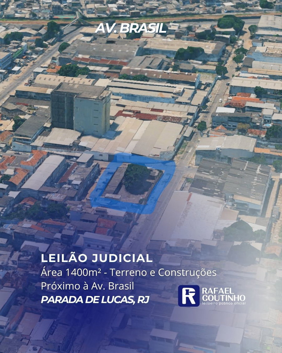 Terreno com Construções em Parada de Lucas/RJ - 1.400m²