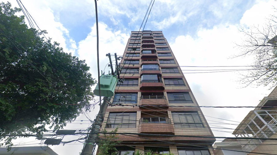 Apartamento de cobertura com 4 dormitórios e 2 suítes