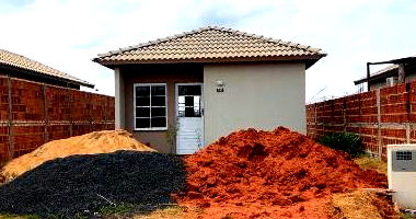 Casa com 2 Quartos e 1 Vaga em Cedral