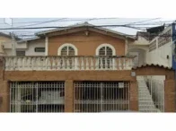 Casa com 195m², 3 Quartos e Edícula em São José dos Campos