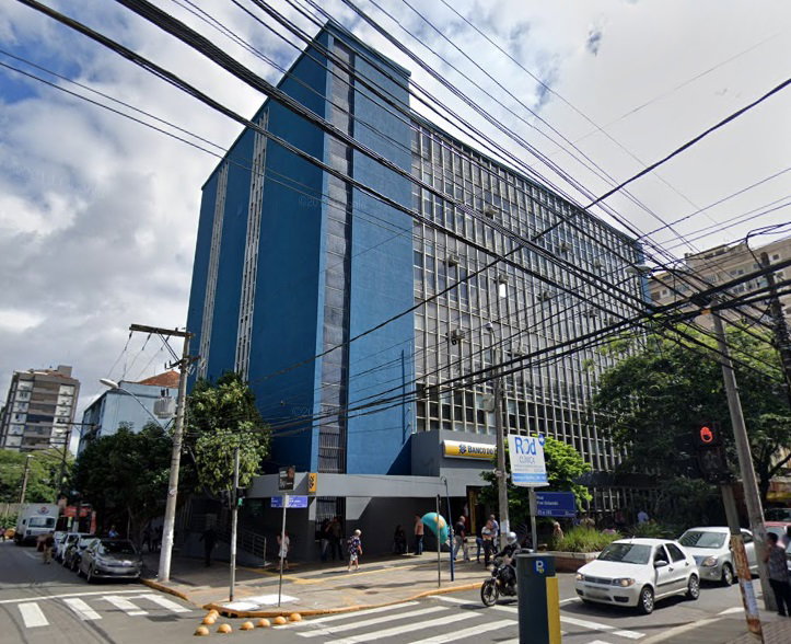 Prédio Comercial com 3 pavimentos em Canoas/RS