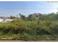 Terreno plano com 275m², lote 02, desocupado