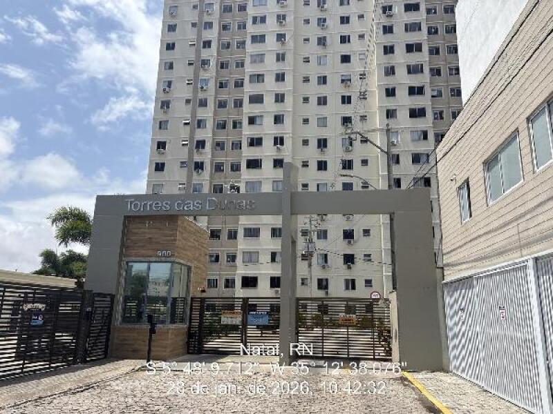 Apartamento com 2 Quartos e 1 Vaga em Natal