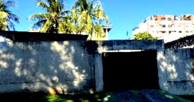 Casa em Lauro de Freitas com 2 Quartos e 1 Banheiro