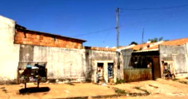 Casa com 3 quartos, 2 banheiros, 1 vaga, 120m², ocupada