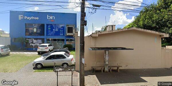 Casa aconchegante com 59m² e amplo terreno de 520m²