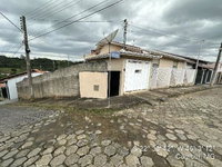 Casa com 2 quartos em Cambuí (MG)