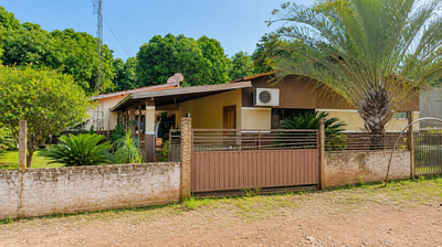 Área rural de 11,43 ha com casa, curral e pastagens