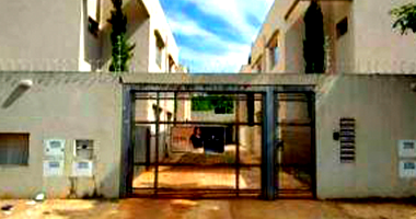 Casa aconchegante em condomínio com 74 m² construída e 1 vaga, ocupada