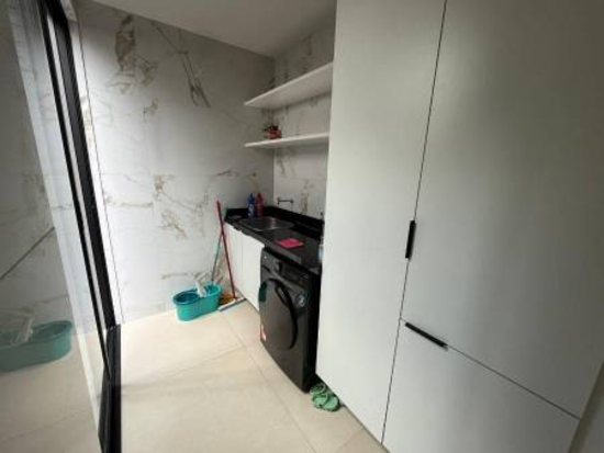 Casa com 1 vaga de garagem, 351,39 m², ocupada