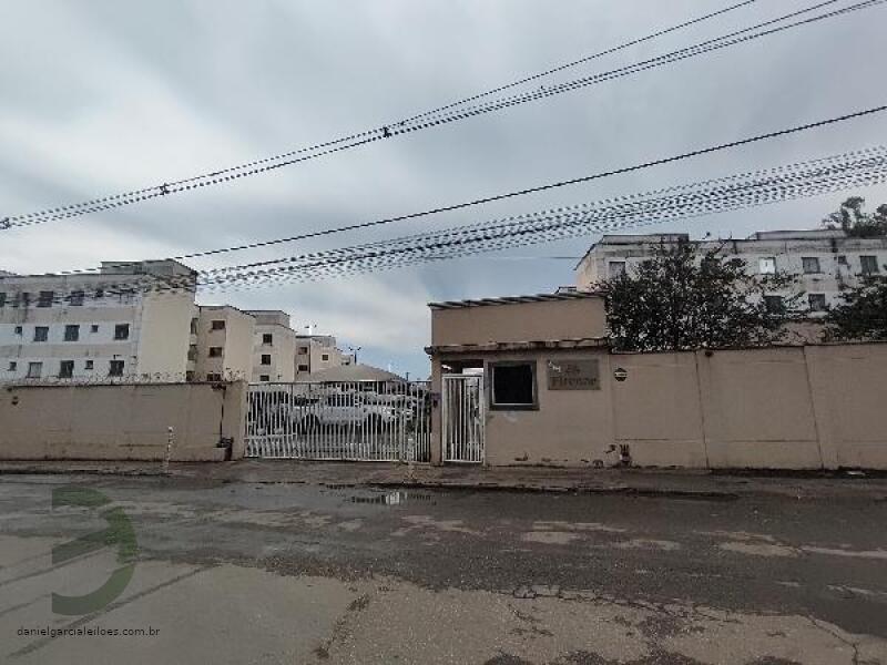 Apartamento 2 Quartos com Vaga no Boqueirão