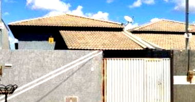 Casa 3 quartos 1 banheiro 94m² área construída, ocupada