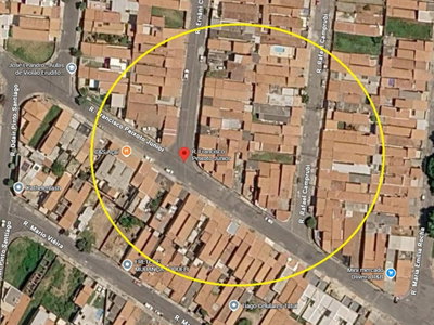 Casa com terreno de 159 m² e 97 m² construída