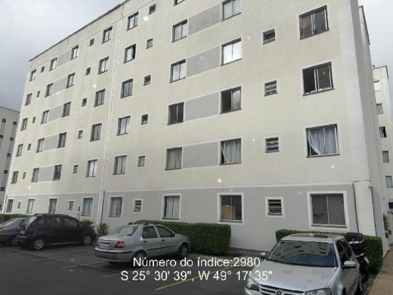 Apartamento com 2 quartos em Curitiba/PR