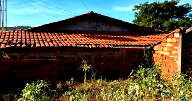 Casa em Nerópolis/GO com 360m² de Terreno
