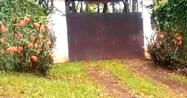 Chácara padrão com 10 vagas e 849,6 m² construída, ocupada