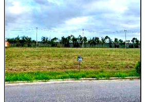 Terreno amplo de 412m² em condomínio fechado, oportunidade única