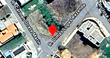 Terreno em Leilão com 256,89m²